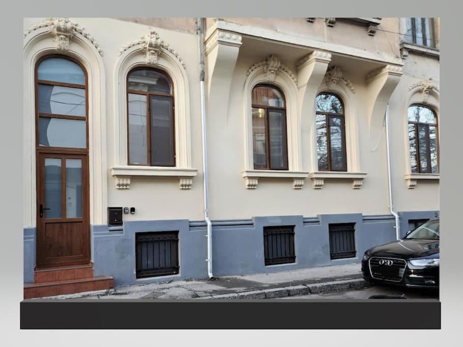 2Br Blue Cloud In The Centre Apartment Bucharest Luaran gambar