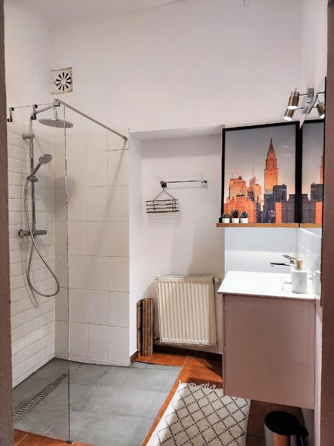 2Br Blue Cloud In The Centre Apartment Bucharest Luaran gambar
